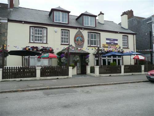Seaview Inn Falmouth Bagian luar foto